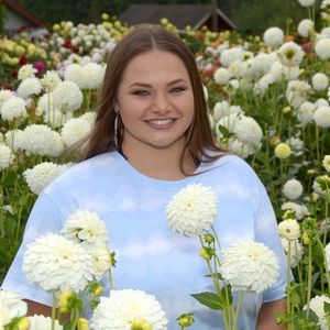 Meet your Posher, Isabella